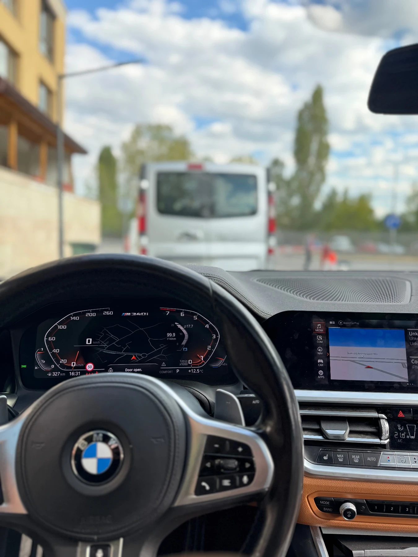 BMW 340  - изображение 10