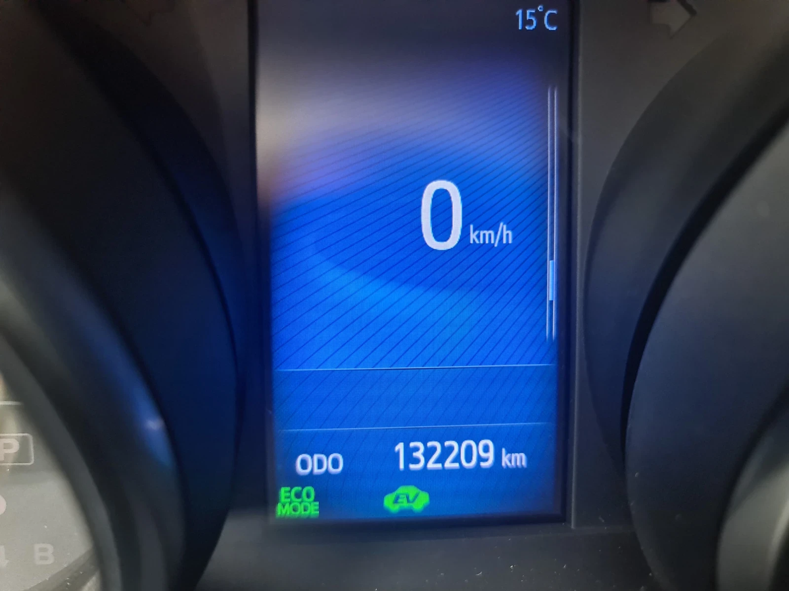 Toyota Auris  - изображение 9