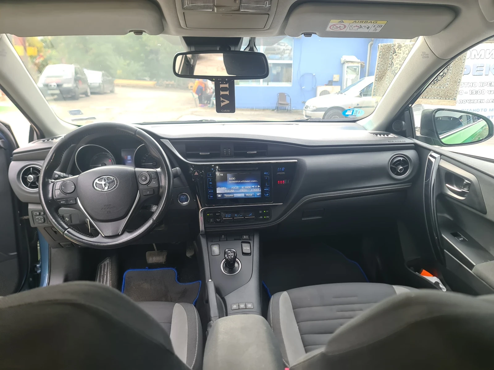 Toyota Auris  - изображение 7