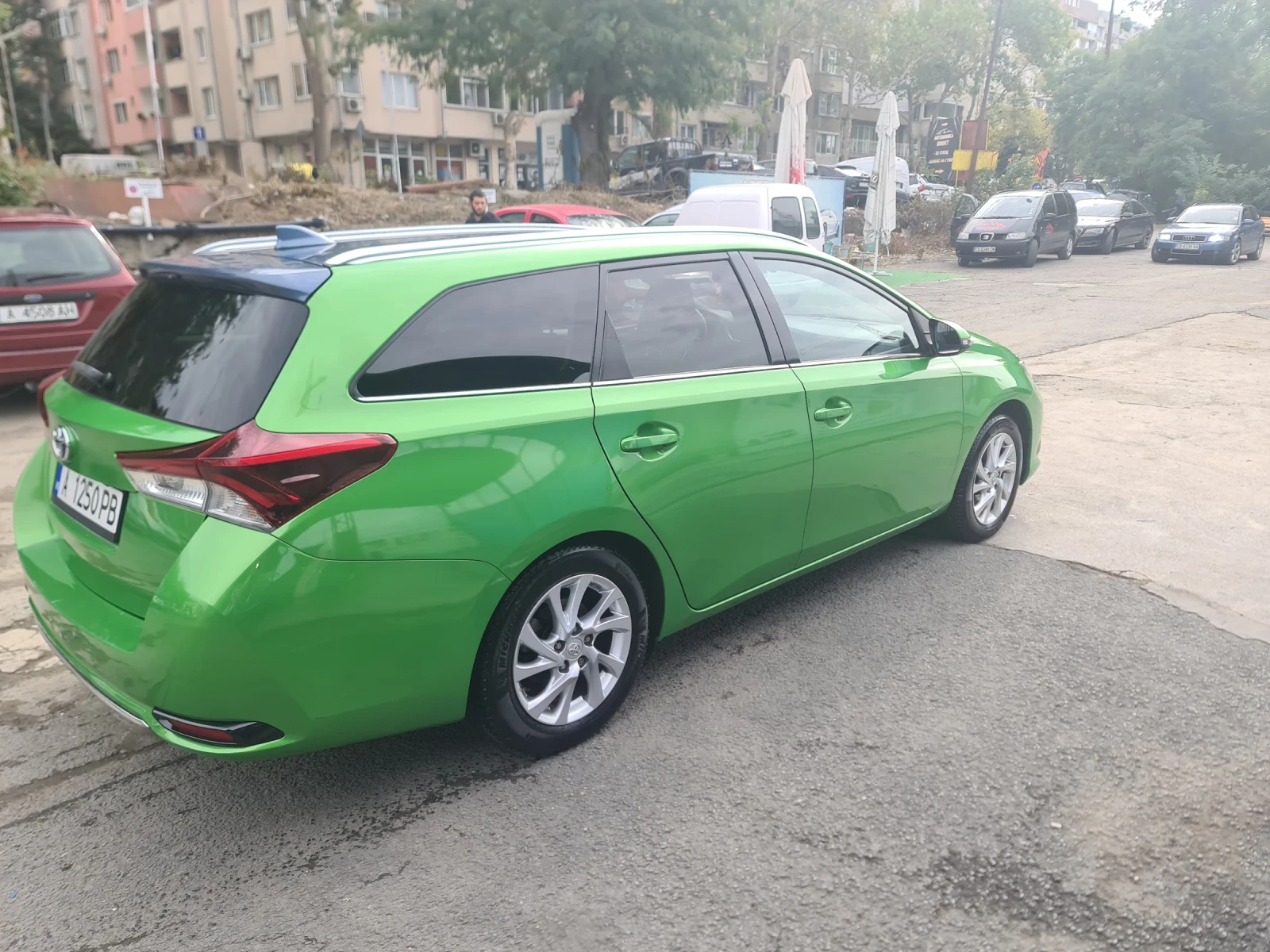 Toyota Auris  - изображение 4