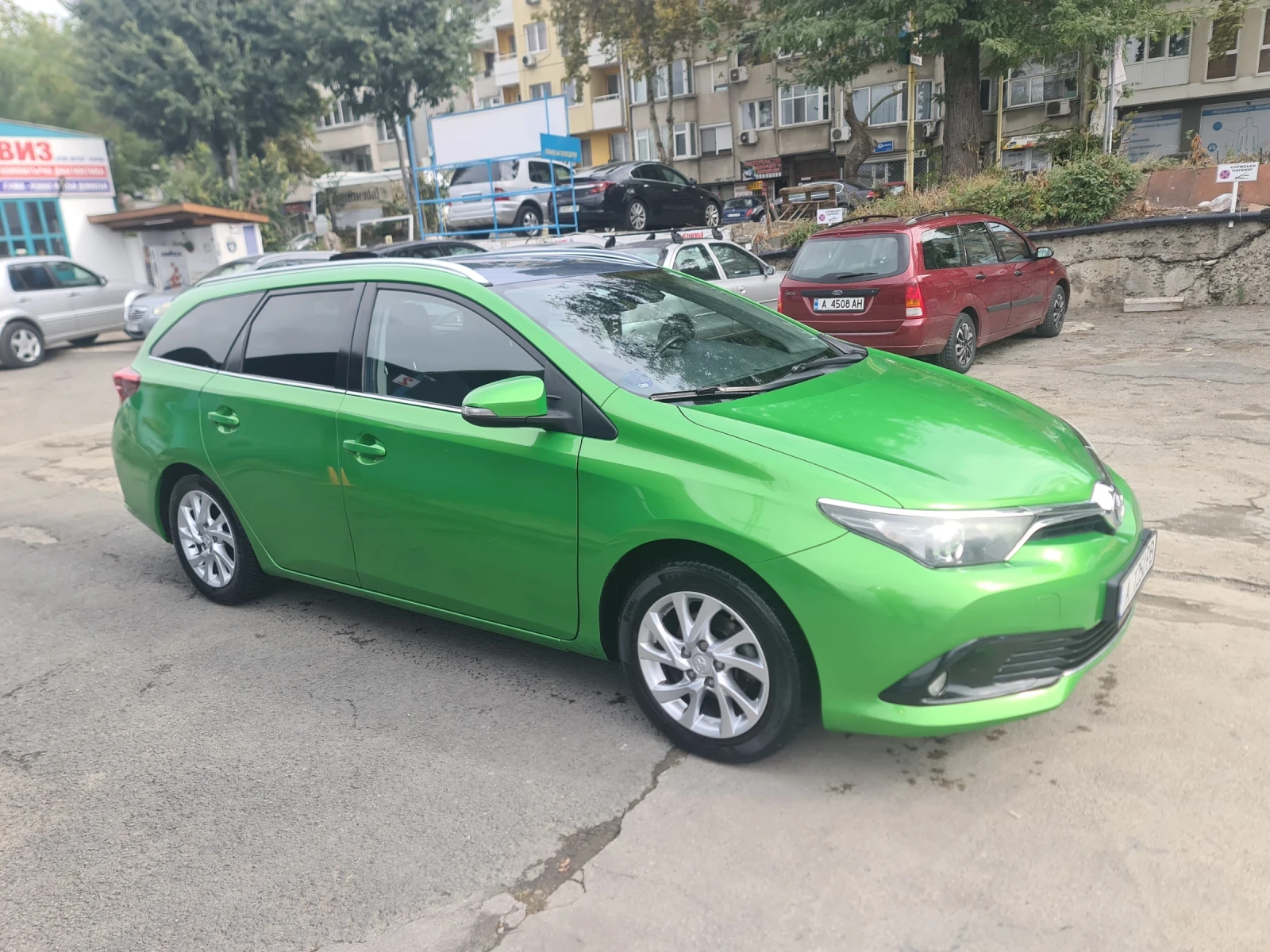 Toyota Auris  - изображение 3