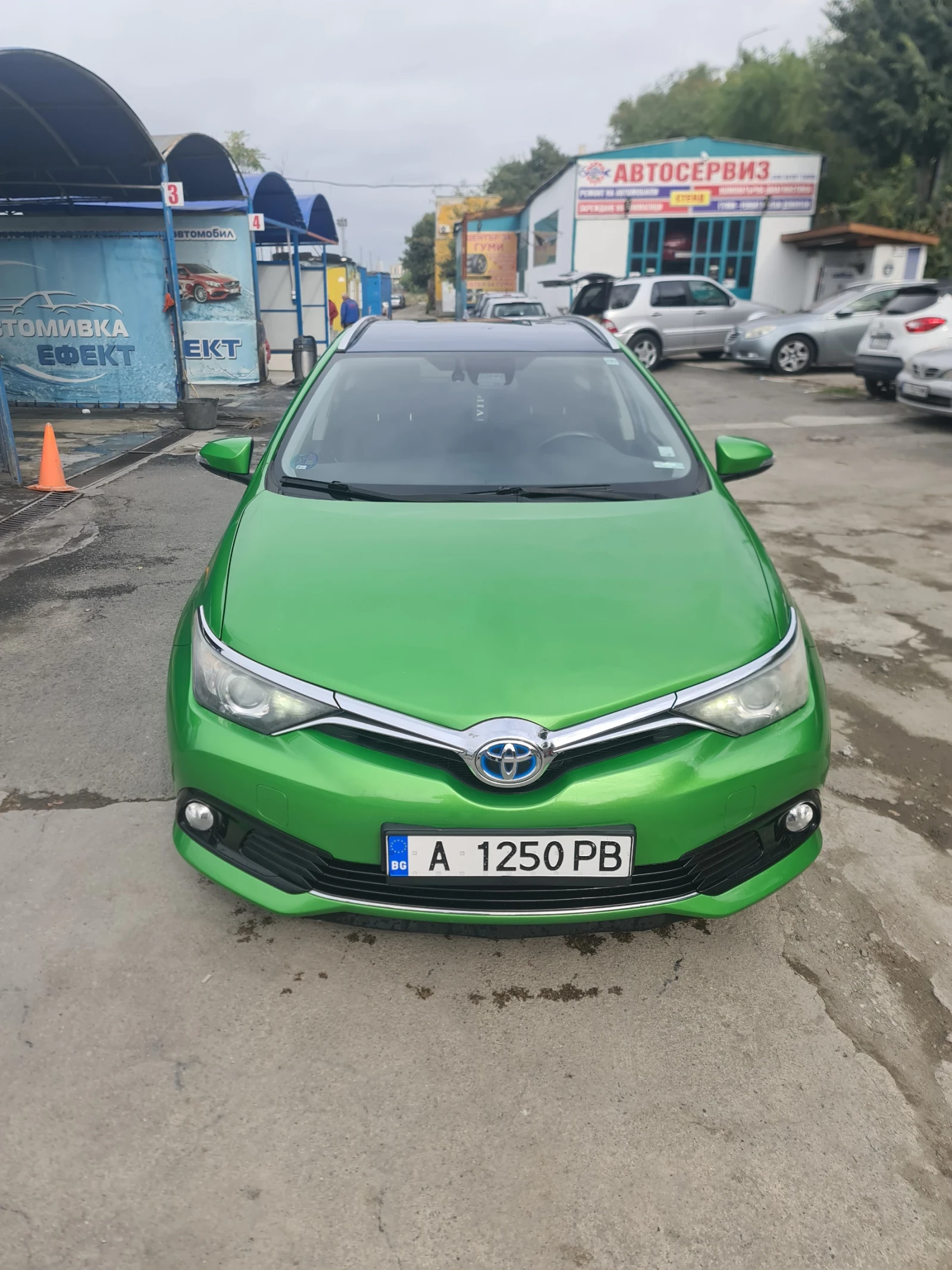 Toyota Auris  - изображение 2