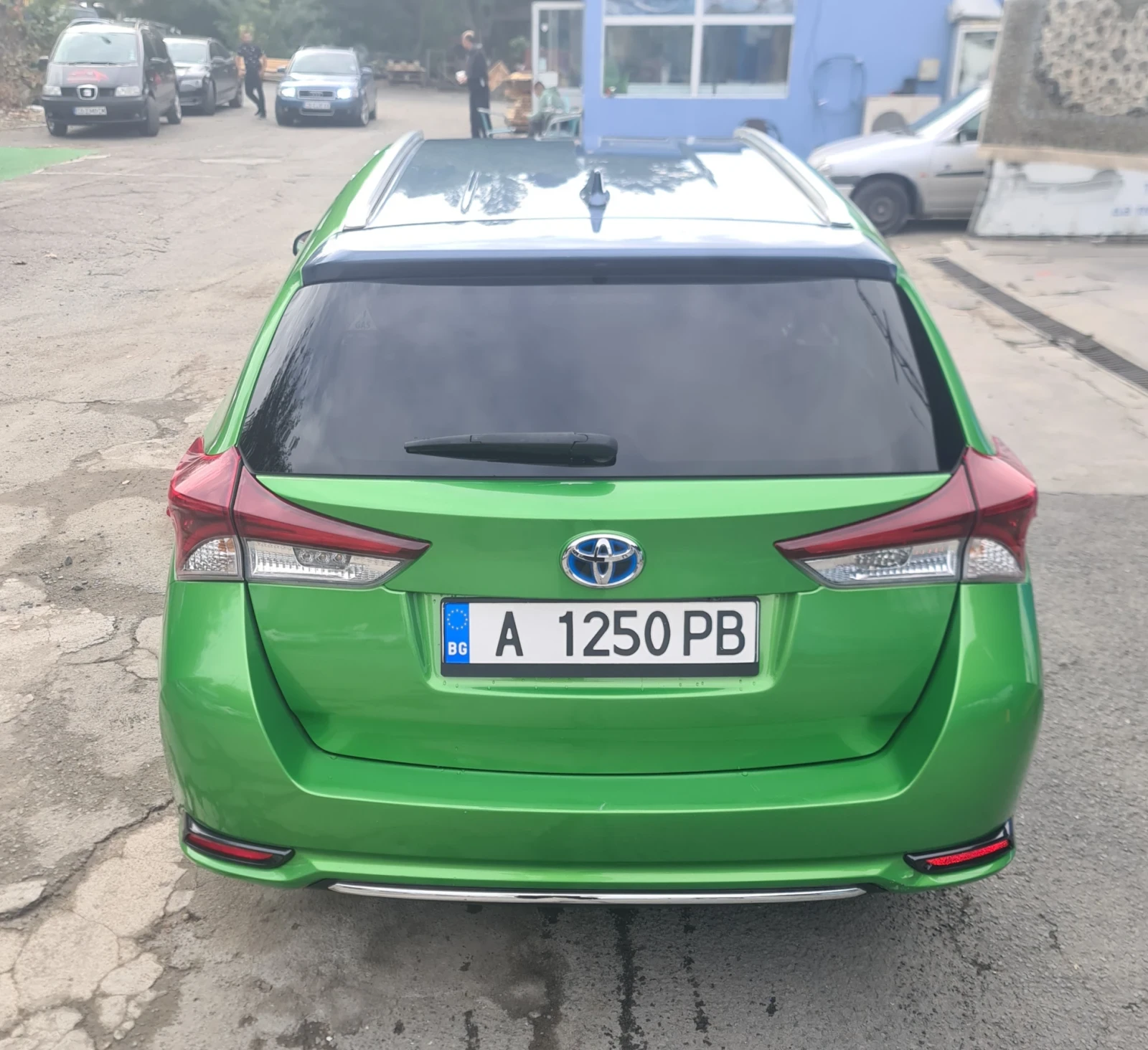 Toyota Auris  - изображение 5