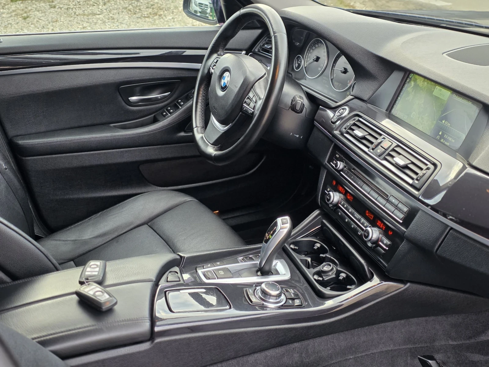 BMW 530 3.0D xDrive 258 k.c.   | Mobile.bg   11