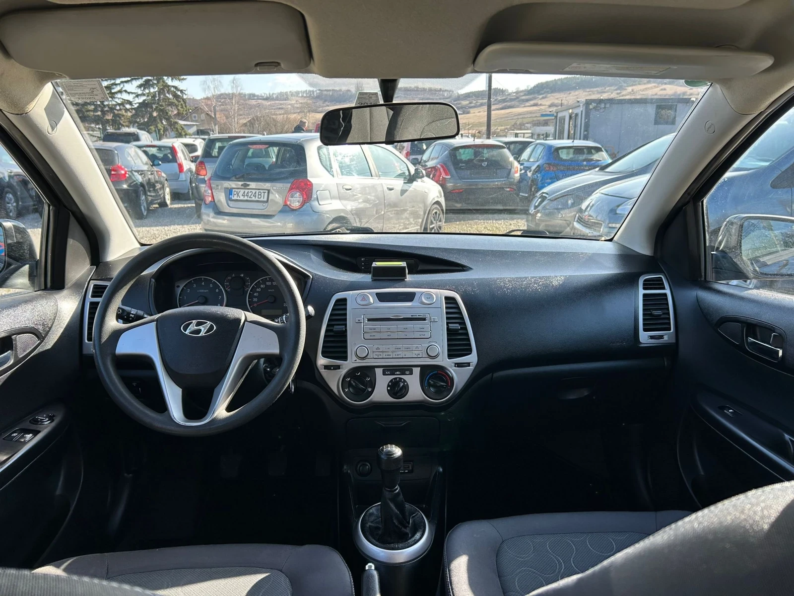 Hyundai I20, снимка 9 - Автомобили и джипове - 53847224