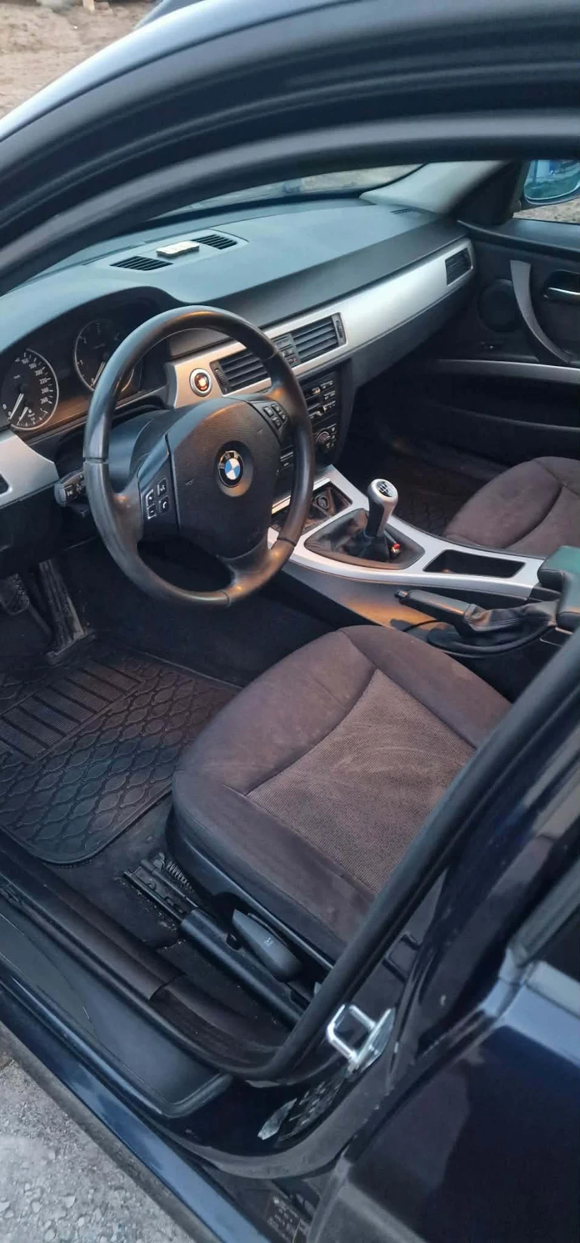 BMW 320, снимка 6 - Автомобили и джипове - 53878204