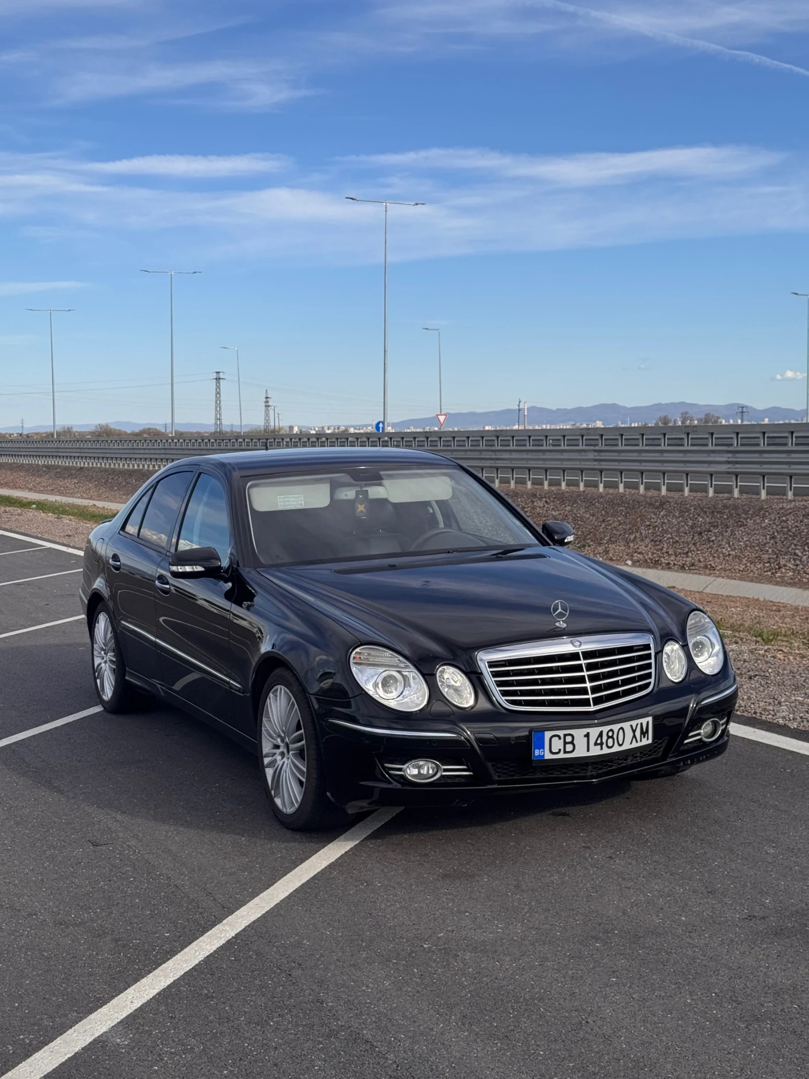 Mercedes-Benz E 320 V6 Face, снимка 2 - Автомобили и джипове - 54113621