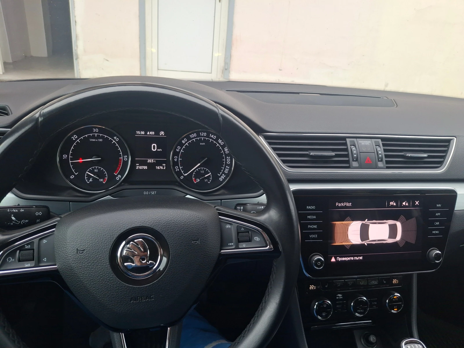 Skoda Superb, снимка 6 - Автомобили и джипове - 54930846