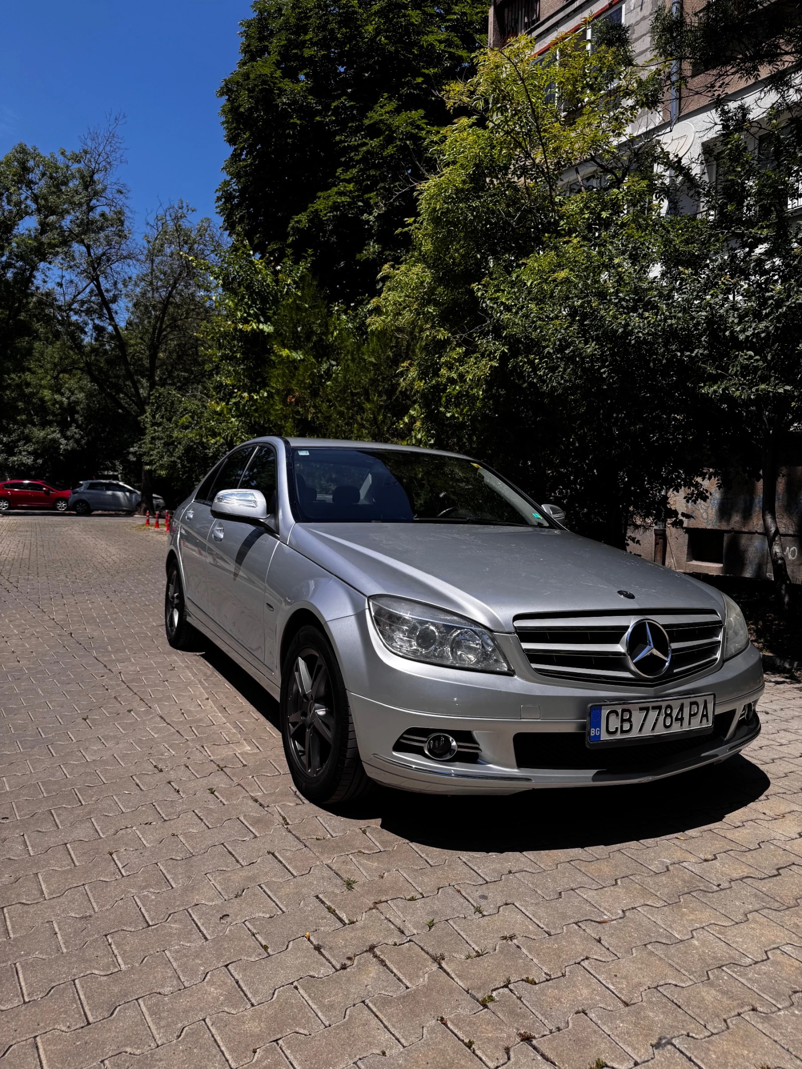 Mercedes-Benz C 220, снимка 4 - Автомобили и джипове - 54987308