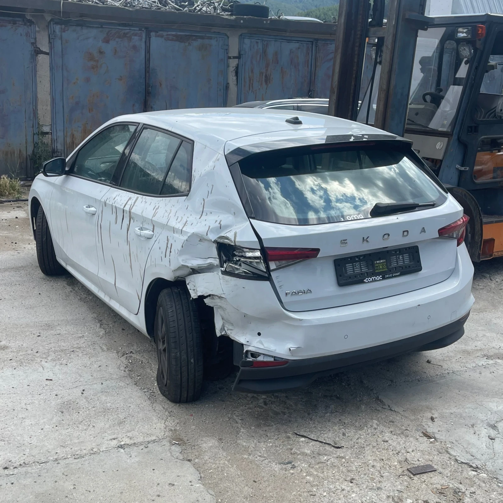 Skoda Fabia DSG, снимка 3 - Автомобили и джипове - 55258782