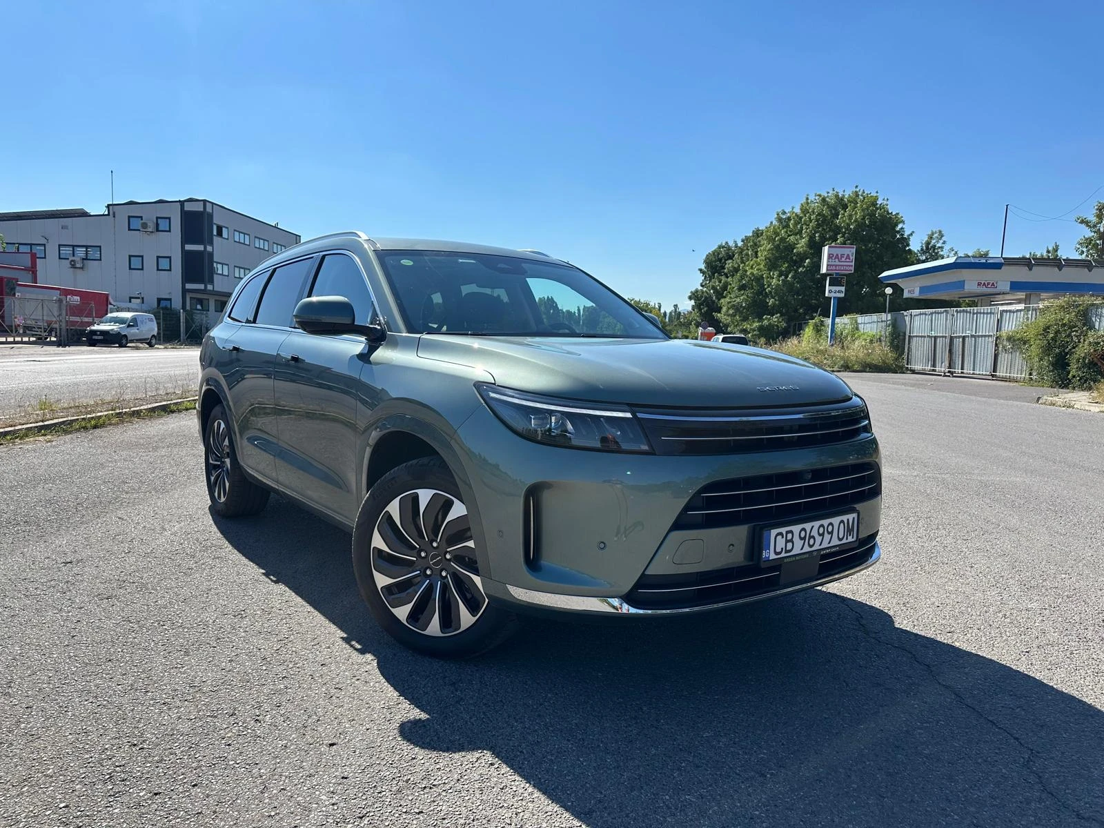 Seres Seres 7 Meadow green | Mobile.bg � ����������� 2