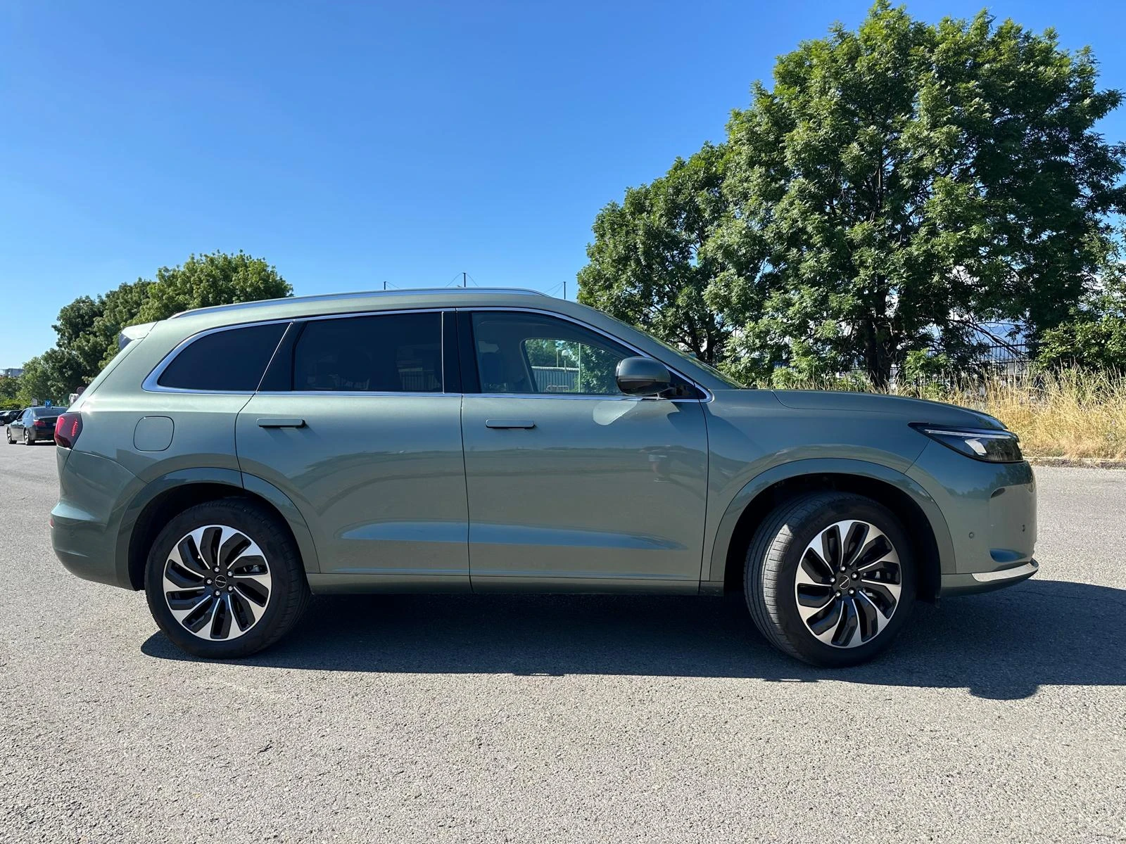 Seres Seres 7 Meadow green | Mobile.bg � ����������� 3