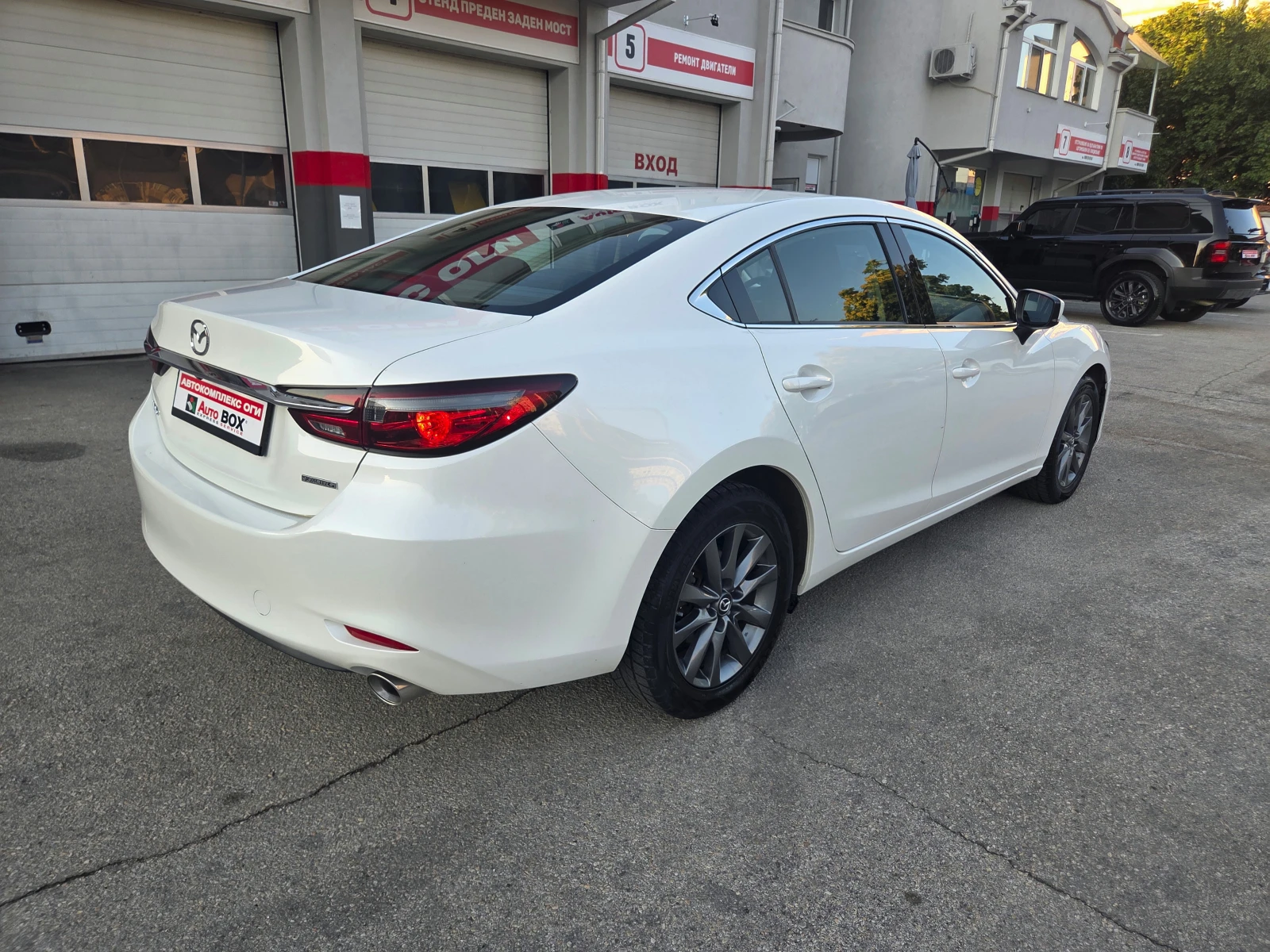 Mazda 6 2.5i/Skyactive-G/AT/Navi/Камера, снимка 5 - Автомобили и джипове - 55491937
