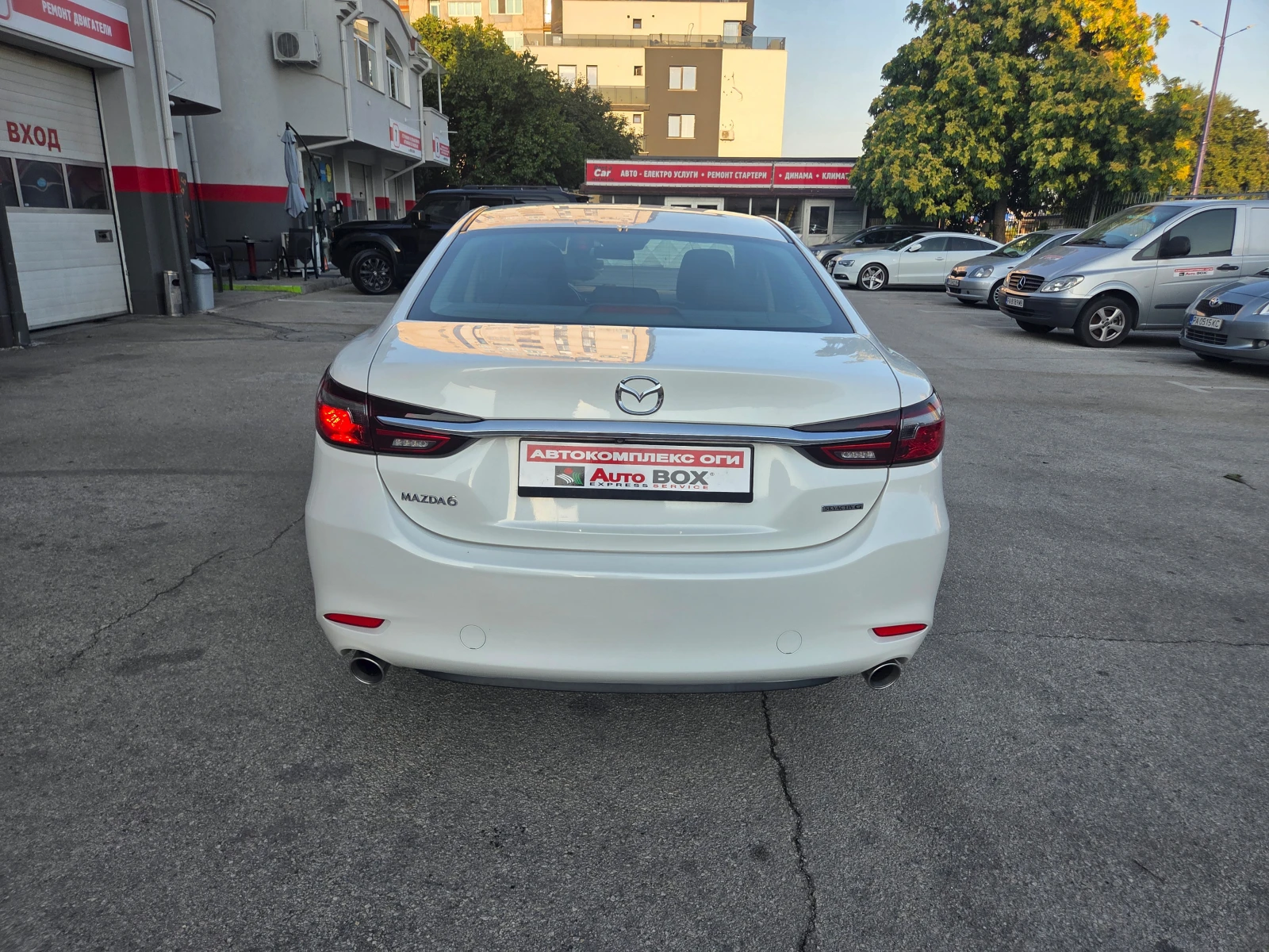 Mazda 6 2.5i/Skyactive-G/AT/Navi/Камера, снимка 4 - Автомобили и джипове - 55491937