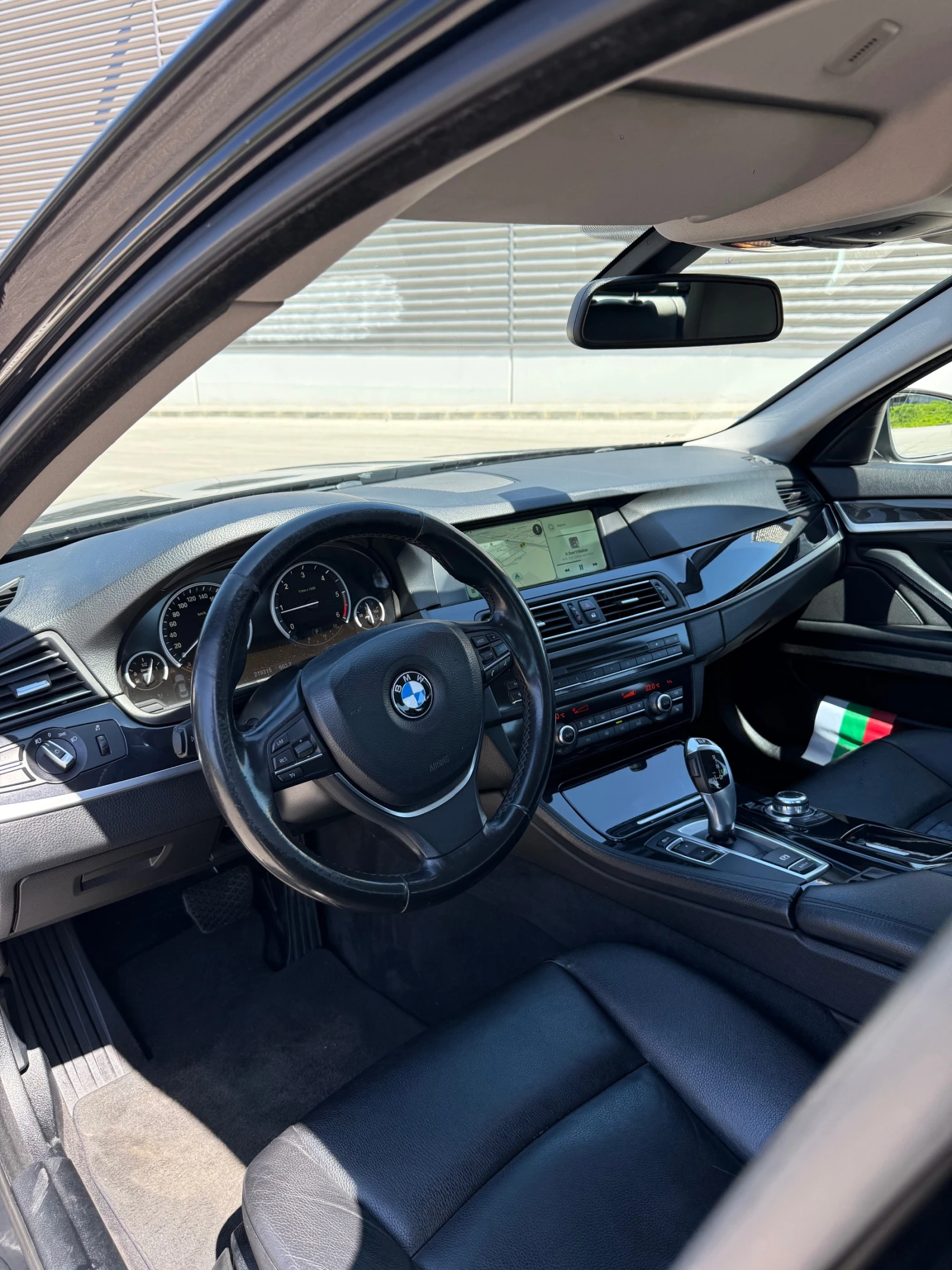 BMW 520, снимка 7 - Автомобили и джипове - 55538146