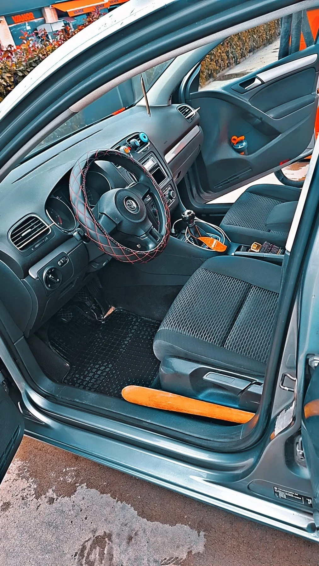 VW Golf, снимка 5 - Автомобили и джипове - 55705691