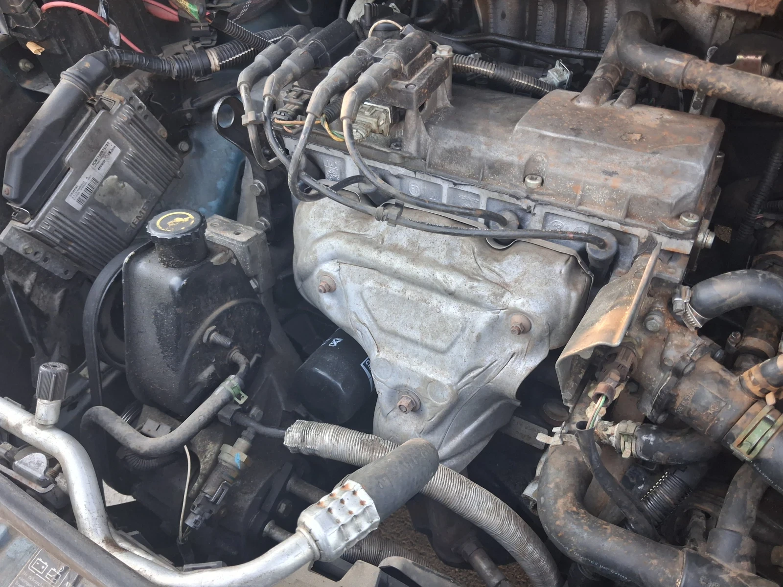 Renault Scenic 1.6 90кс Klima, снимка 11 - Автомобили и джипове - 55737525
