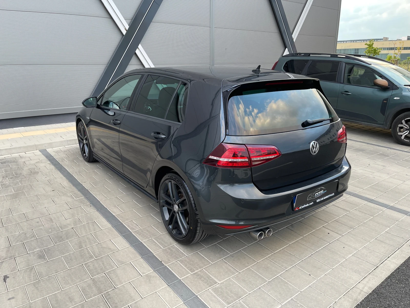 VW Golf 2.0 GTD / 184к.с/ Distronic , снимка 3 - Автомобили и джипове - 55827384