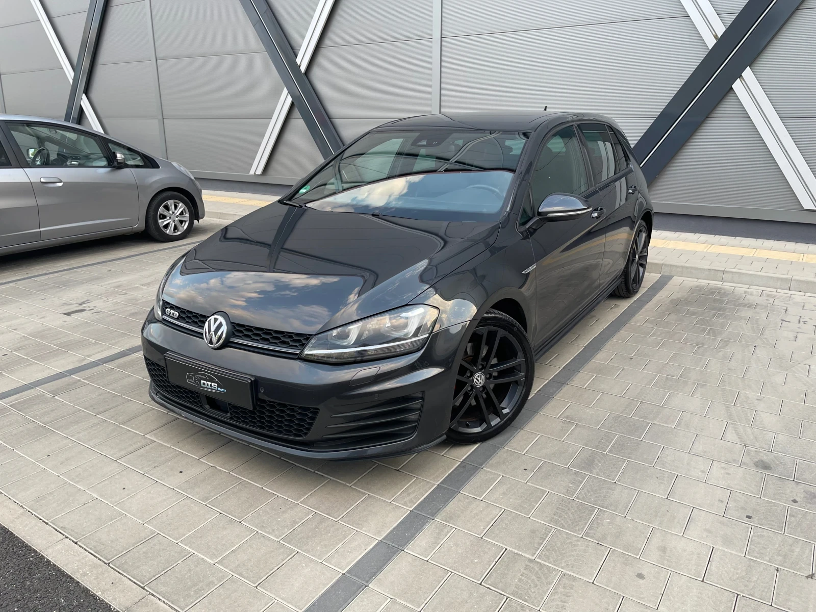 VW Golf 2.0 GTD / 184к.с/ Distronic 