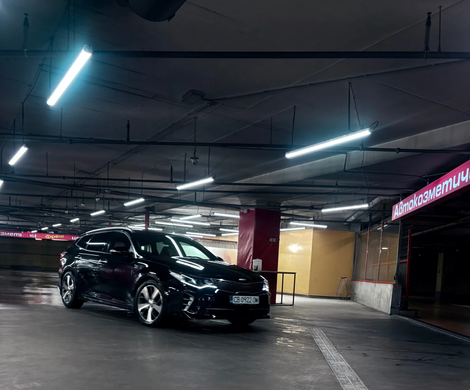 Kia Optima GT, снимка 2 - Автомобили и джипове - 55925408