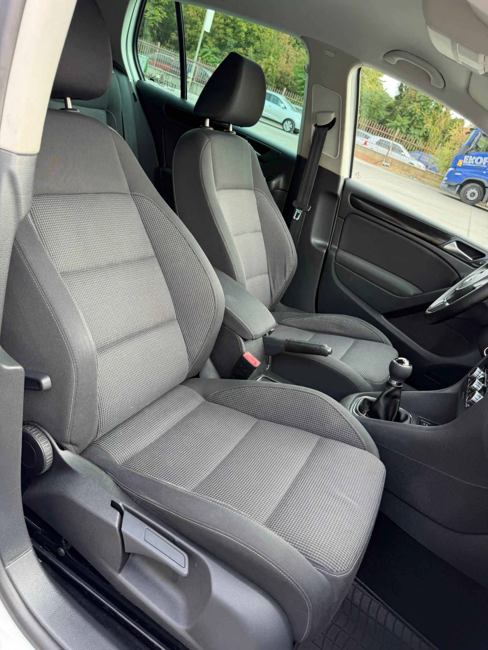 VW Golf 6* 2.0 TDI* ����* ��������* �������* ��� ��������� | Mobile.bg � ����������� 14