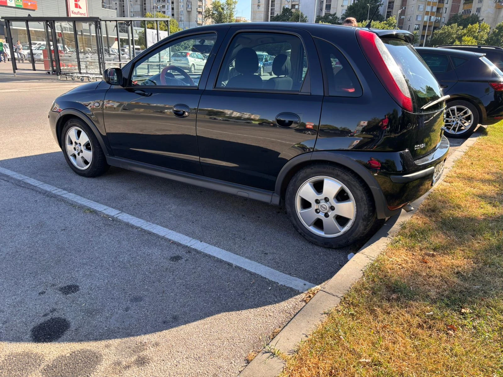 Opel Corsa 05г.1, 7-100к.с.РЕГИСТРИРА А , ВСИЧКО ПЛАТЕНО, снимка 4 - Автомобили и джипове - 56123906