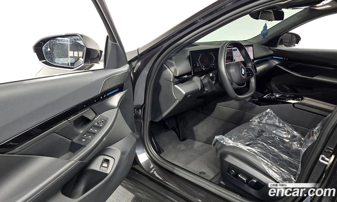BMW 520 520i, снимка 13 - Автомобили и джипове - 56157024