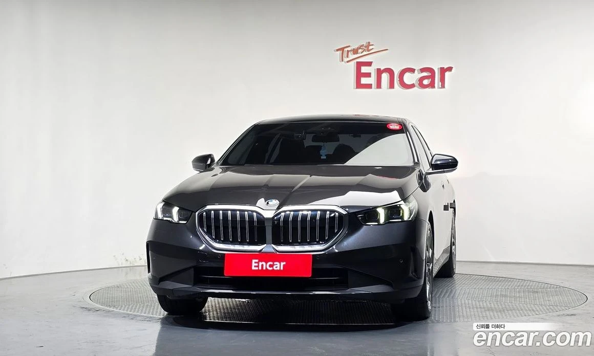 BMW 520 520i, снимка 3 - Автомобили и джипове - 56157024