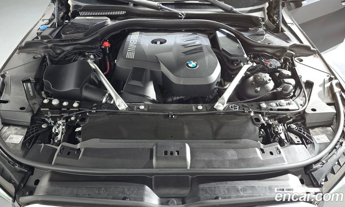 BMW 520 520i, снимка 6 - Автомобили и джипове - 56157024