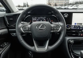 Lexus NX 350 * PREMIUM PACK * ОБДУХВАНЕ * CLEAN CARFAX - 39399 € / 77057.75 лв. - 61460063 6