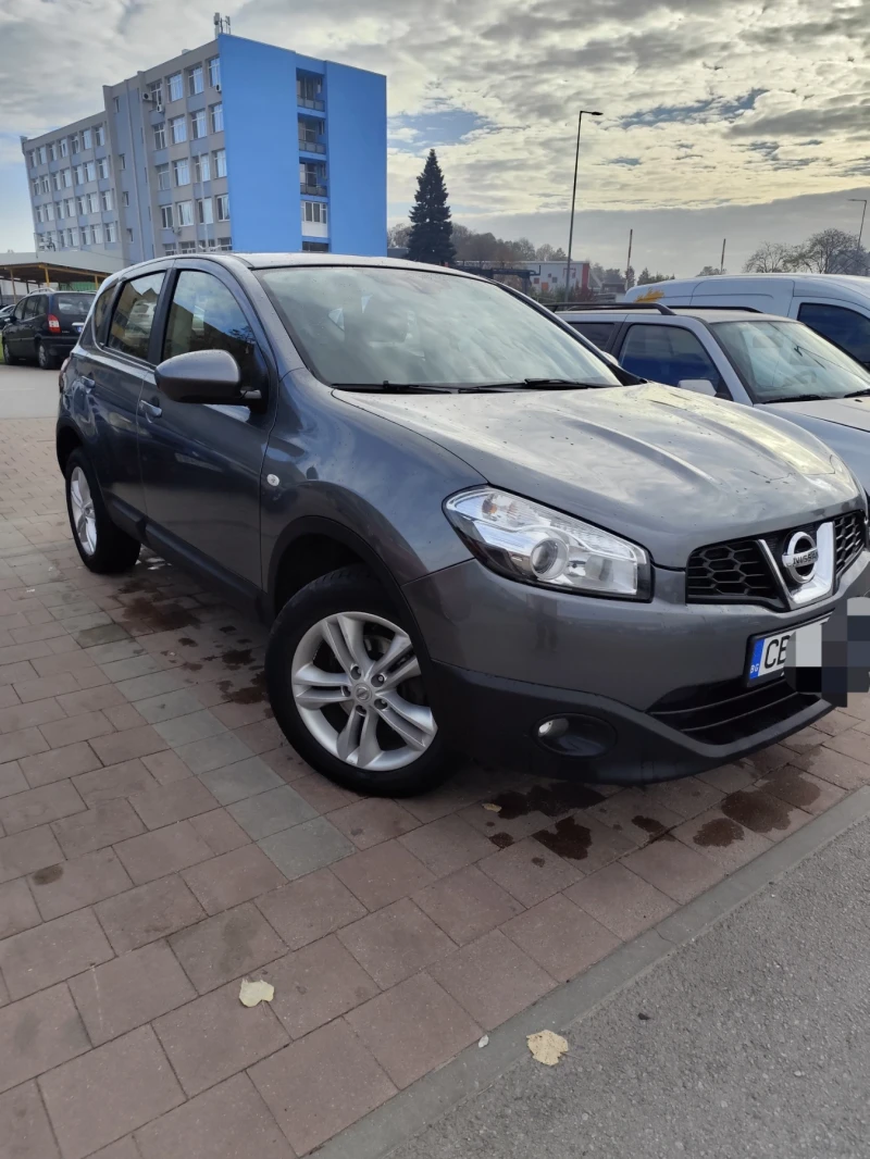 Nissan Qashqai, снимка 2 - Автомобили и джипове - 52629151