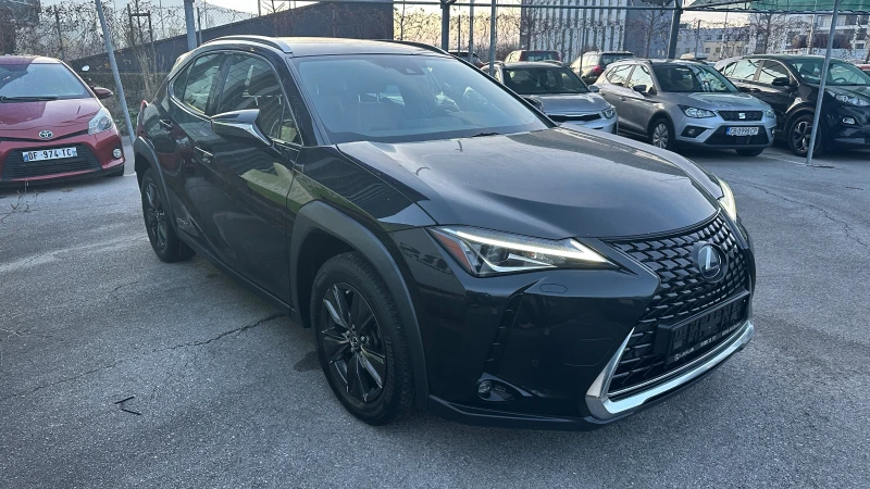 Lexus UX 250h Executive Plus Гаранция, снимка 2 - Автомобили и джипове - 52861358