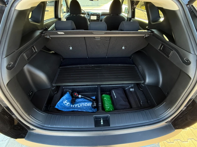 Hyundai Tucson 1.6 T-GDi, HEV, 230к.с., 4х4, Гаранционен автомоби, снимка 16 - Автомобили и джипове - 52940290