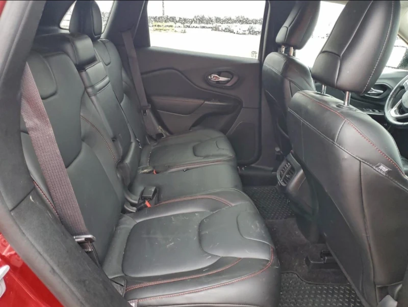 Jeep Cherokee 3.2 TRAILHAWK, снимка 10 - Автомобили и джипове - 52958342