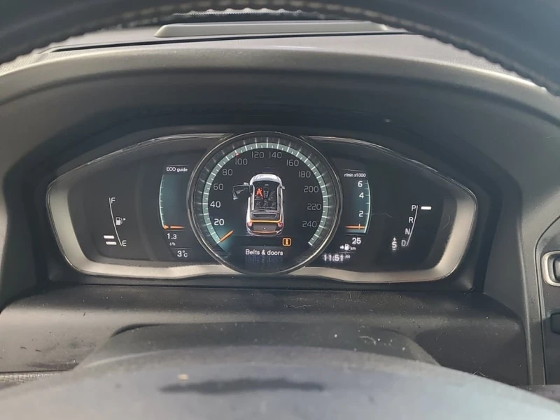 Volvo XC60 * R DESIGN * CARFAX * ЦЕНА ДО БГ, снимка 11 - Автомобили и джипове - 53047266