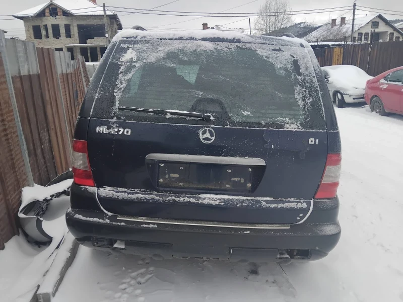 Mercedes-Benz ML 270, снимка 4 - Автомобили и джипове - 53323914