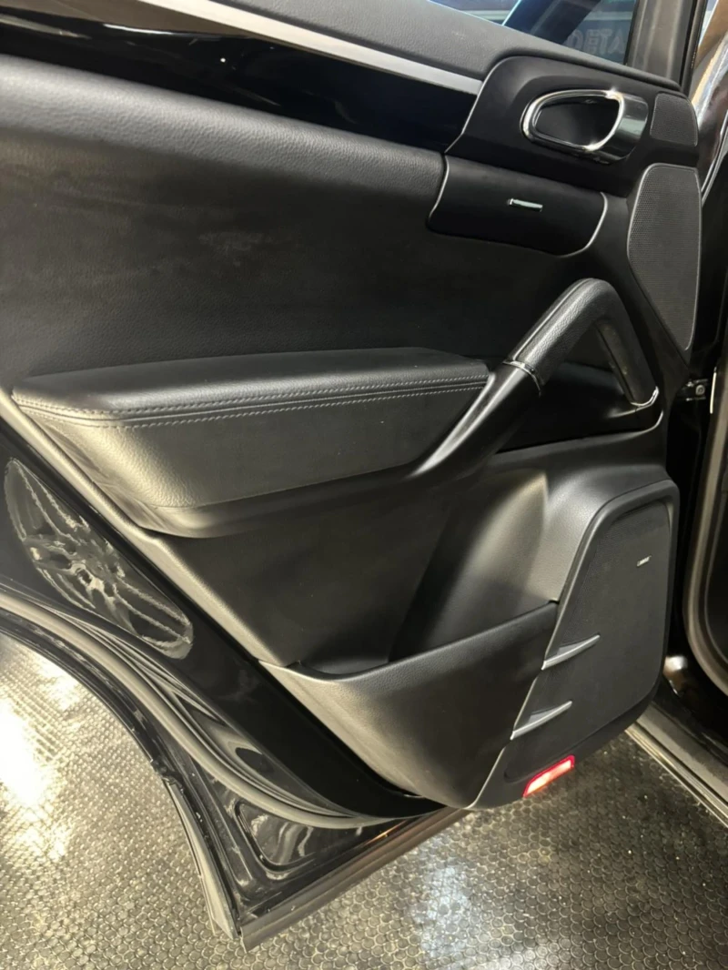 Porsche Cayenne 3.6, снимка 5 - Автомобили и джипове - 53456989