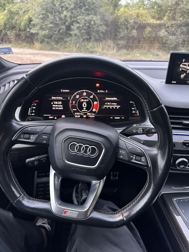Audi SQ7 4.0TDi V8 EXCLUSIVE Quattro Камера Full Leather, снимка 6 - Автомобили и джипове - 53530433