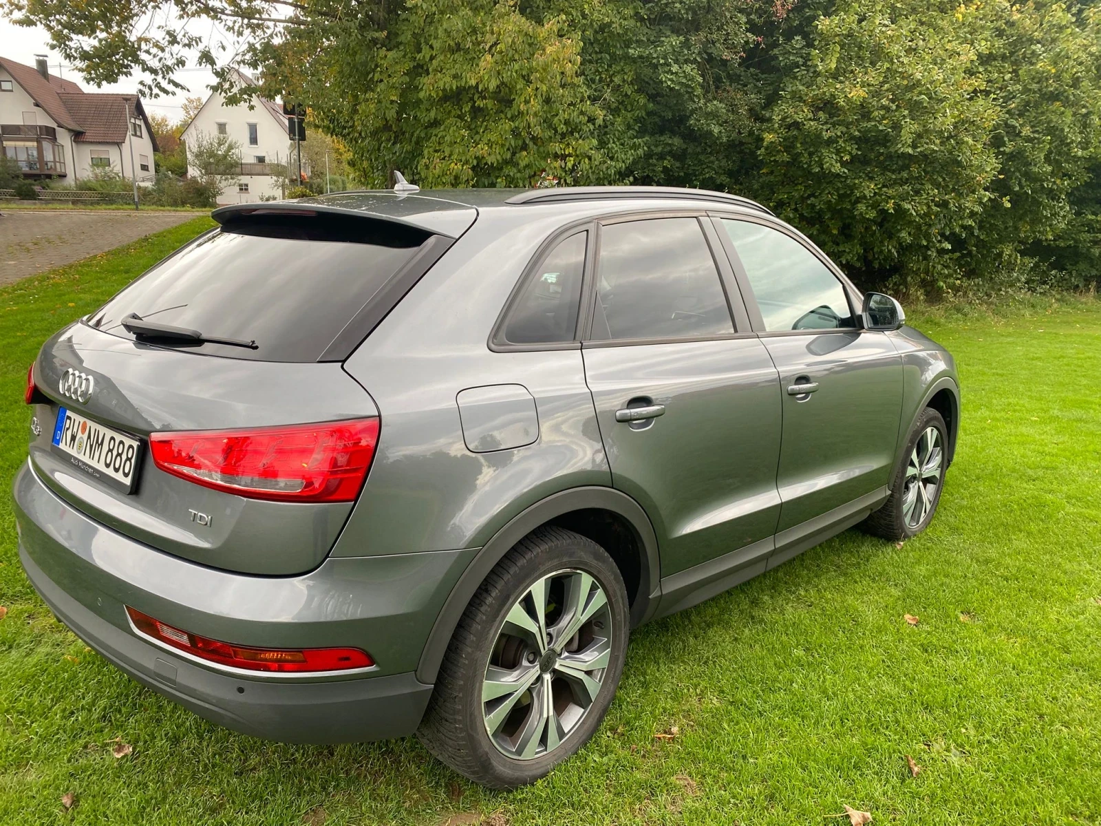 Audi Q3 2.0 TDI 120 ps - изображение 9