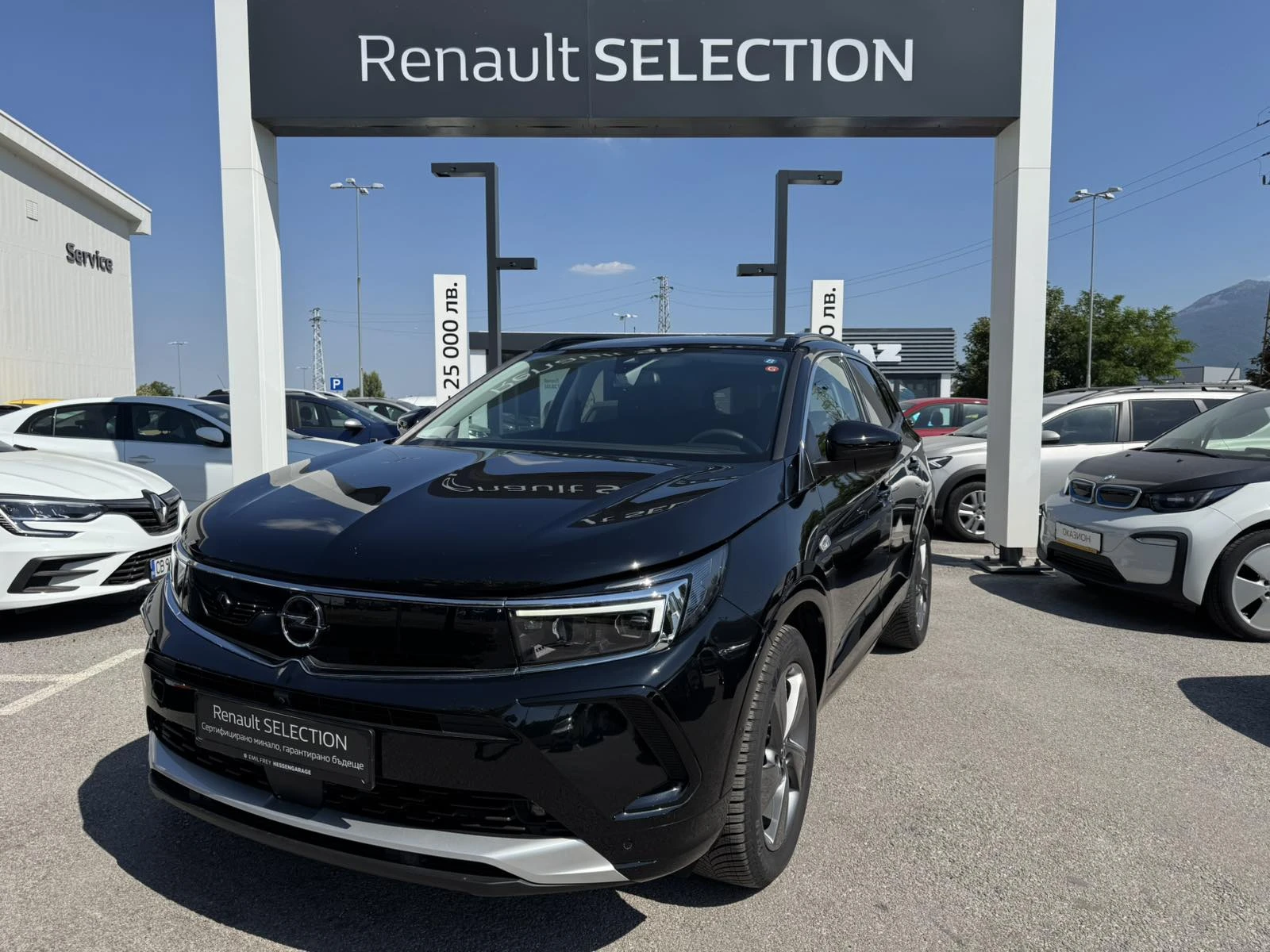 Opel Grandland X 1.2 Turbo - изображение 2