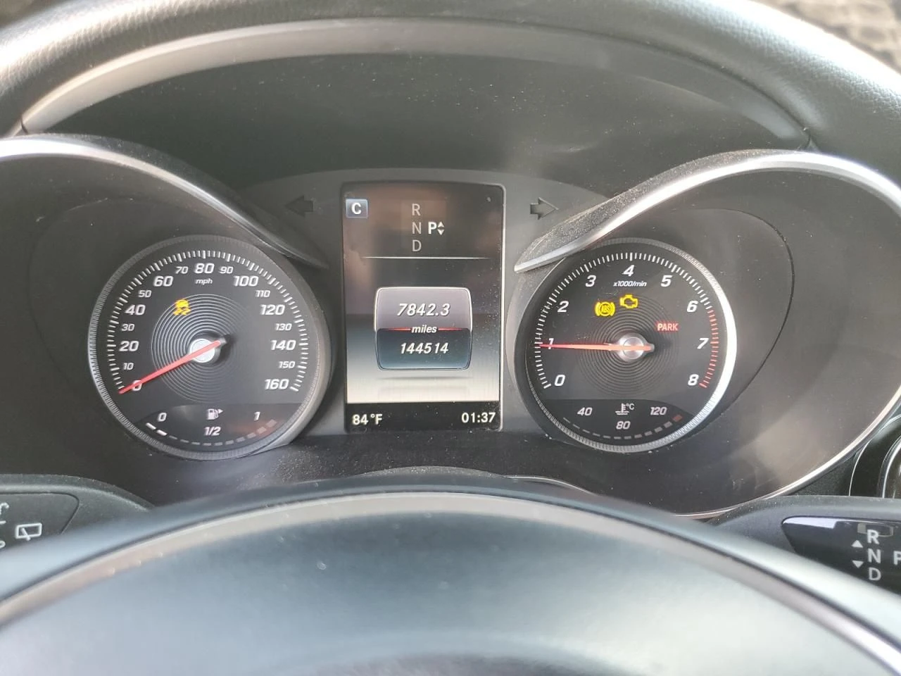 Mercedes-Benz GLC 300  - изображение 9