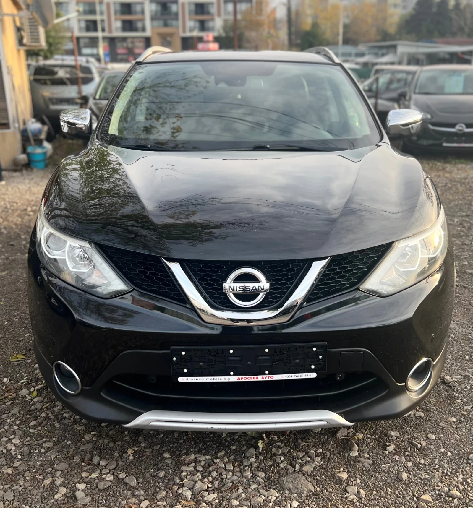 Nissan Qashqai 1.6 - изображение 2