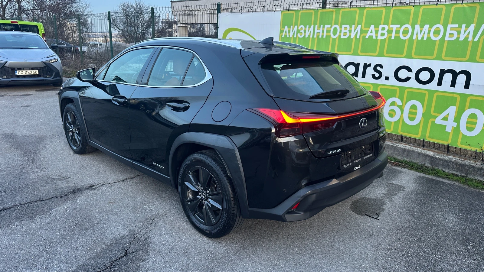 Lexus UX 250h Executive Plus Гаранция - изображение 5