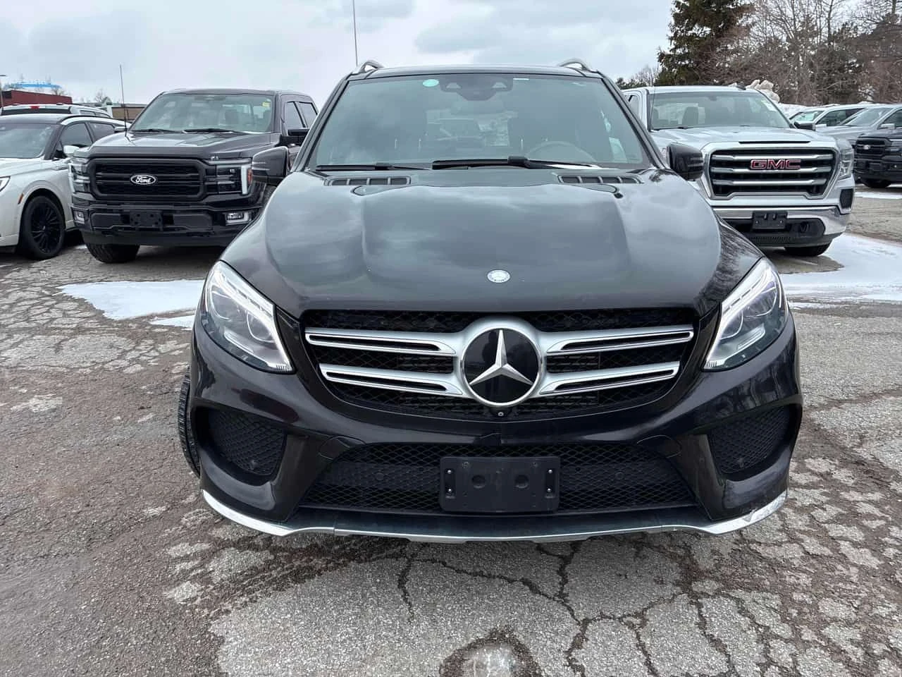 Mercedes-Benz GLE 350 4MATIC * ДИСТРОНИК* 360 КАМЕРА* ПАНОРАМА* , снимка 2 - Автомобили и джипове - 53904130