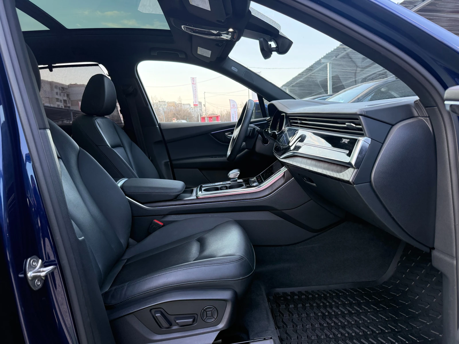 Audi Q7 55TFSI, S-LINE, 6+ 1 SEATS, снимка 8 - Автомобили и джипове - 53905351