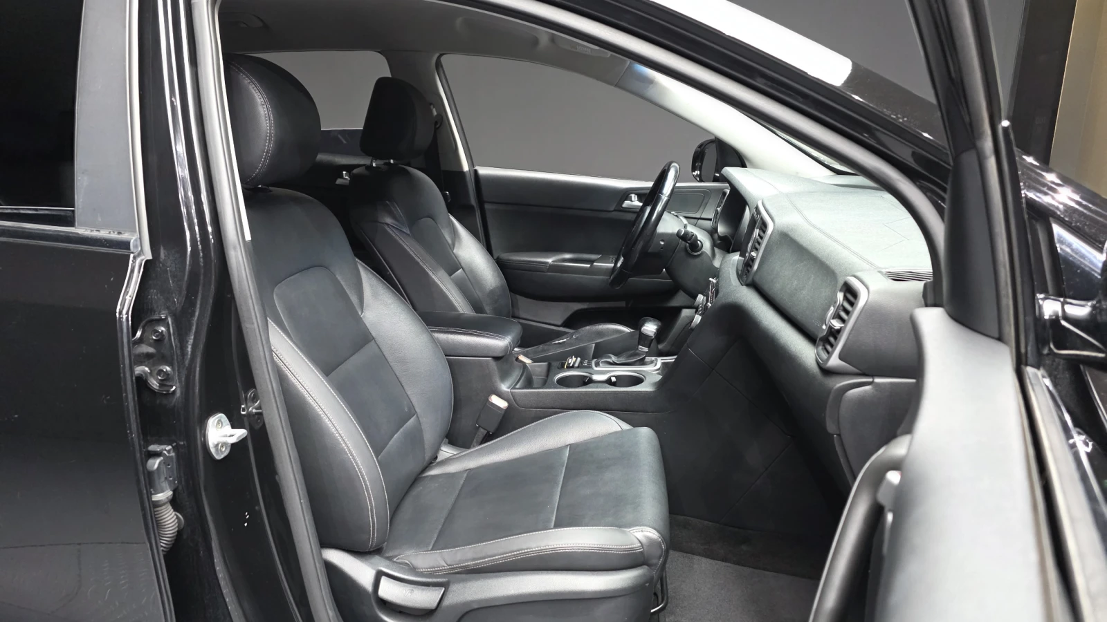 Kia Sportage 2.0 2WD PRESTIGE autogeorge.com, снимка 11 - Автомобили и джипове - 54132681