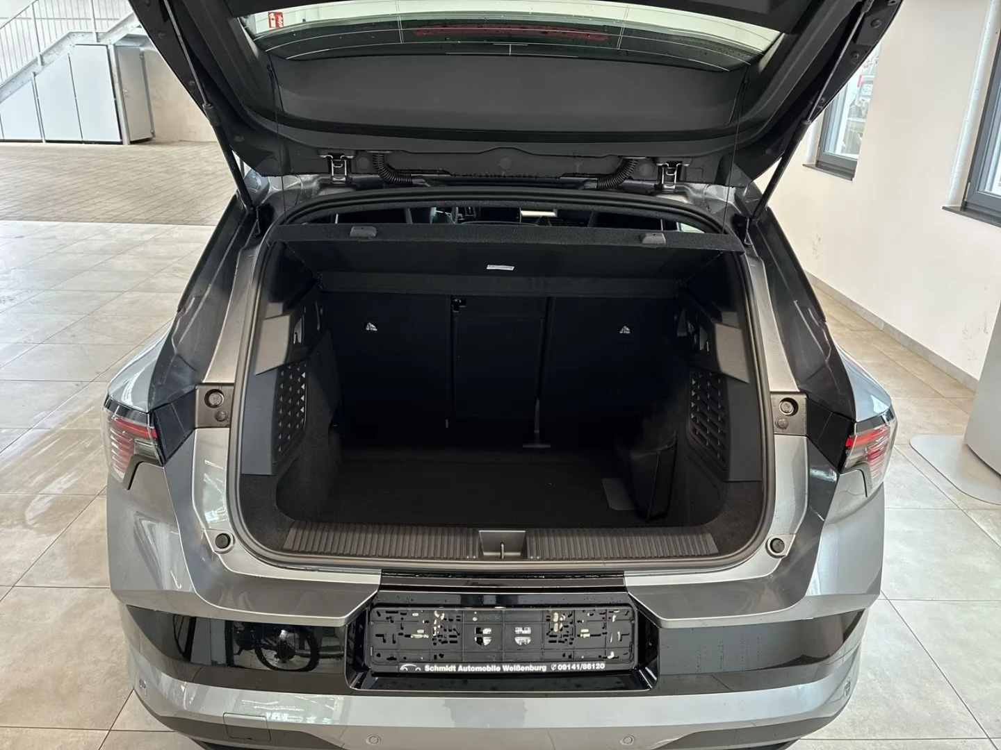 Mitsubishi Eclipse Cross DIAMANT+ /218HP/ИЗБОР ЦВЯТ/H.PUMP/CAM/NAVI/259h, снимка 6 - Автомобили и джипове - 54947569