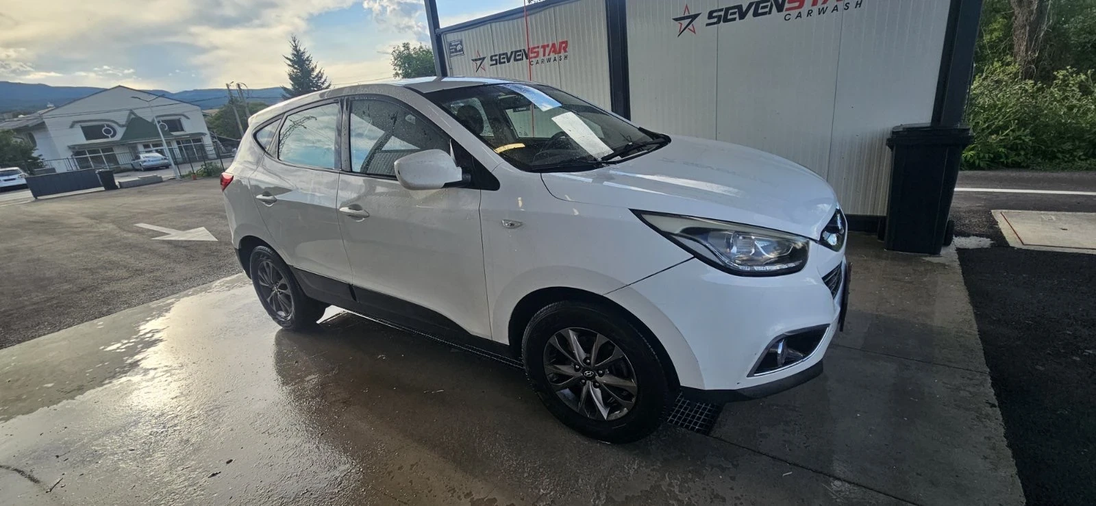 Hyundai IX35, снимка 3 - Автомобили и джипове - 55228941
