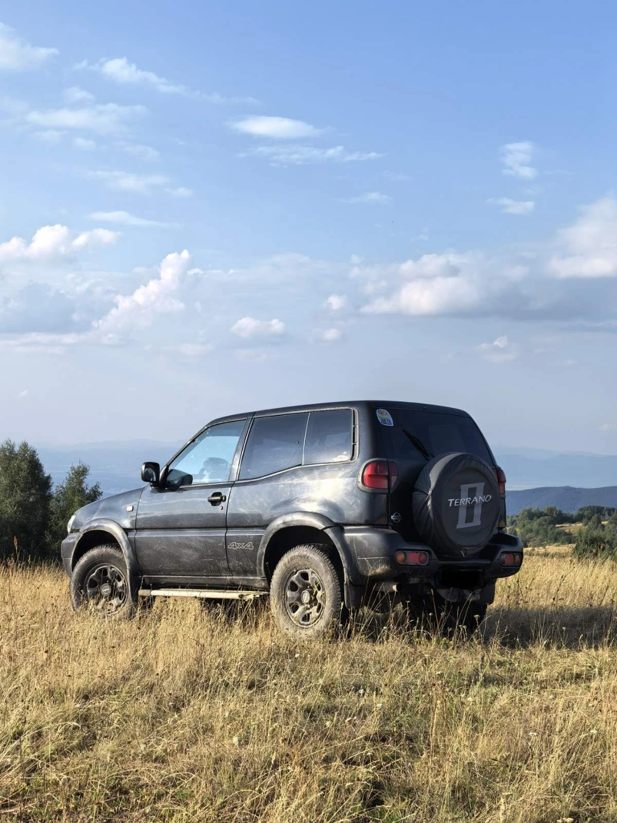 Nissan Terrano 2.7TD, снимка 2 - Автомобили и джипове - 55615487