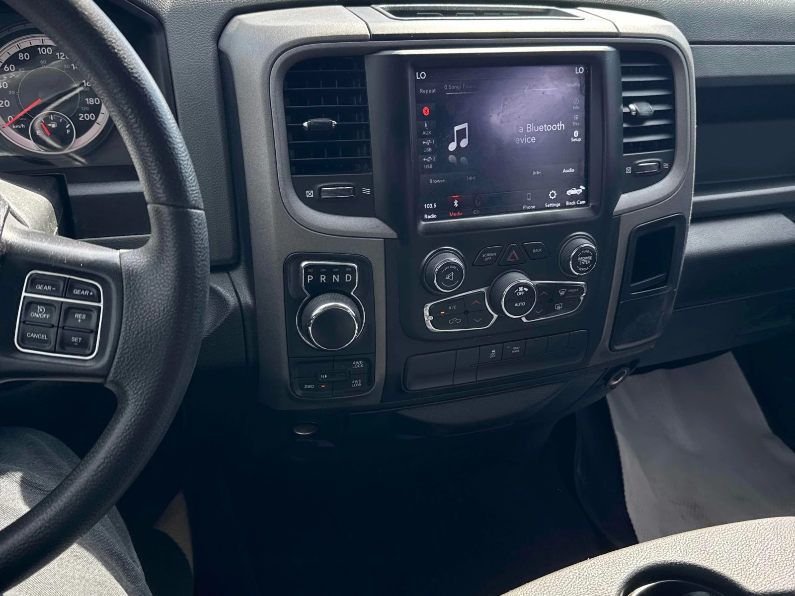 Dodge RAM 1500 * Express * CARFAX * ��� ������������ ������ | Mobile.bg � ����������� 9
